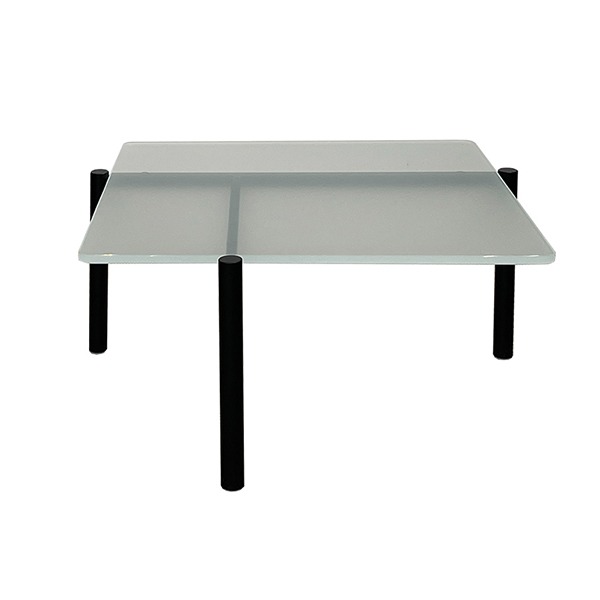 DS-21/93 TABLE - GLASS &amp; BLACK COATED LEGS