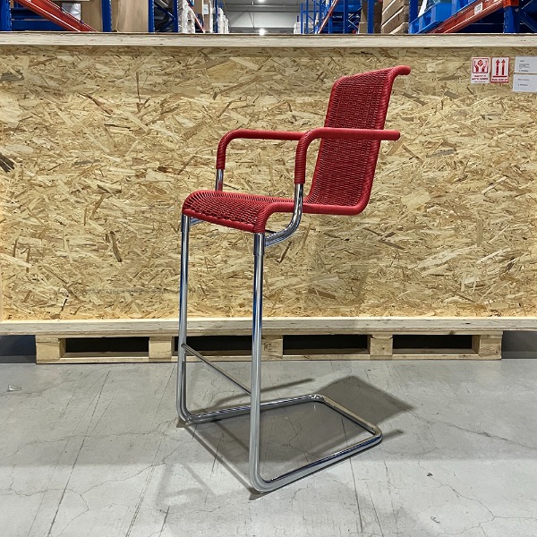D30 BAR CHAIR WITH ARMRESTS - RED (DP상품)